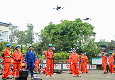 四川华蓥举行防洪防讯电力应急演练[8].JPG