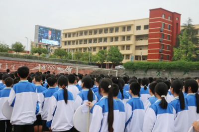 成德达才-强国有我四川省南充龙门中学开展学习贯彻习近平总书记给南充市嘉陵区之江小学学生重要回信精神414.jpg